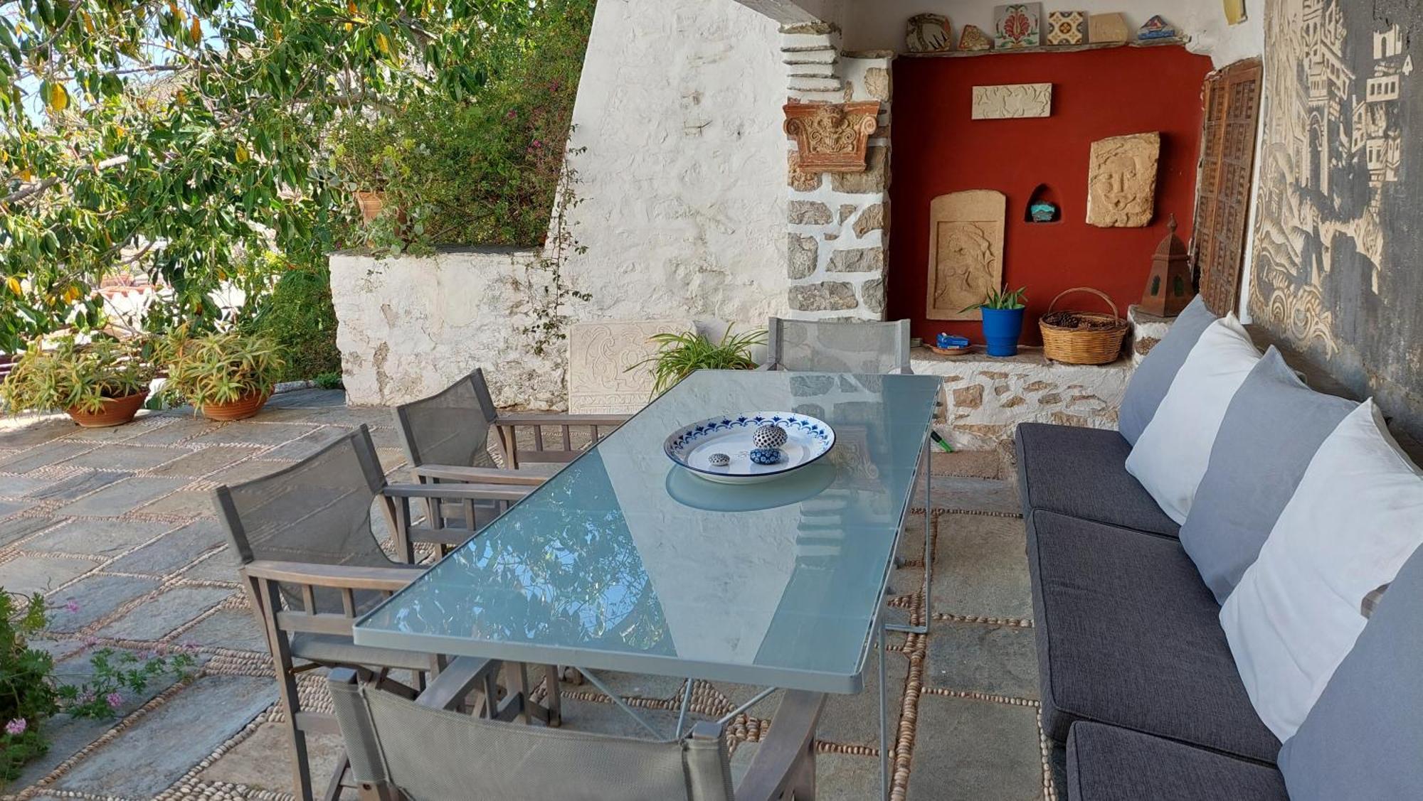 Rallou House Hydra ภายนอก รูปภาพ