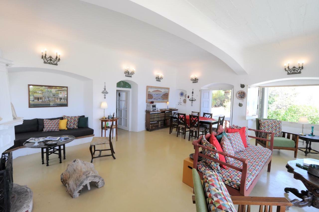 Rallou House Hydra ภายนอก รูปภาพ